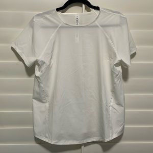 Lululemon running shirt